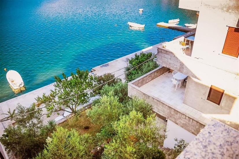 Апартаменты Seafront Oasis