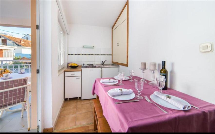 Apartment A1, for 6 persons