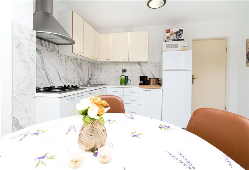 Apartment A2, for 4 persons