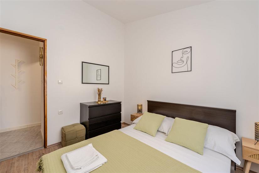 Apartment A2, for 5 persons