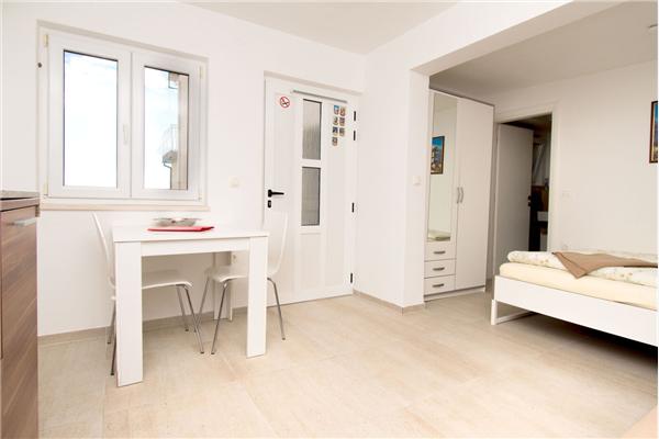 Apartment A1, for 2 persons