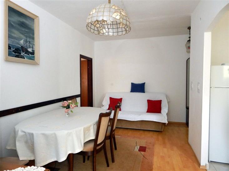 Apartment A1, for 6 persons