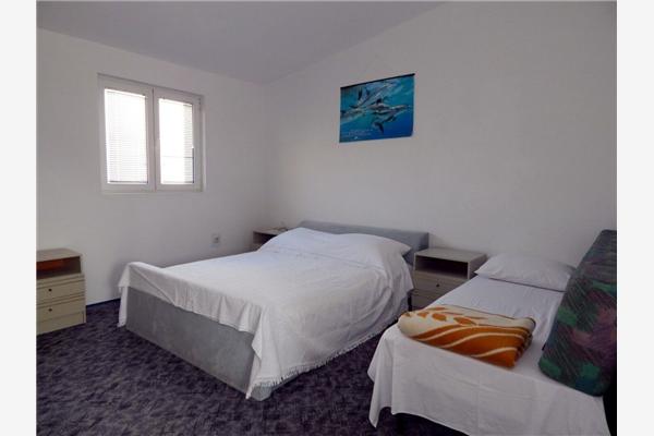 Apartment A1, for 6 persons