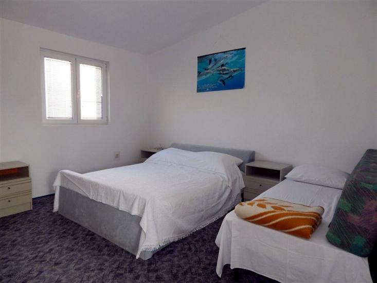 Apartment A1, for 6 persons