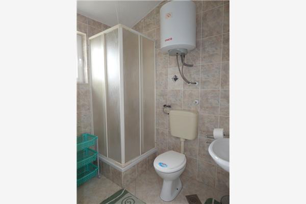 Apartment A1, for 6 persons