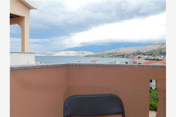 Apartment A1, for 6 persons