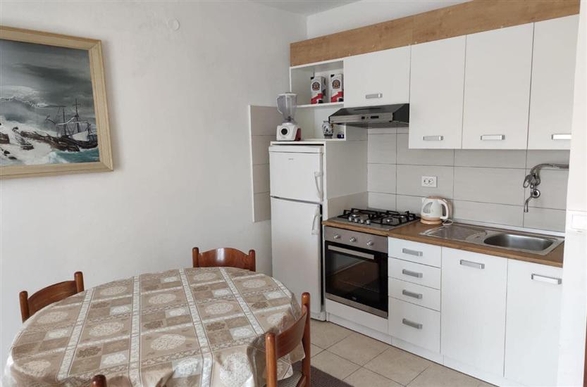 Apartment A2, for 4 persons