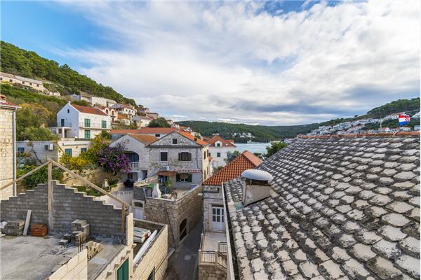 Room S208, for 1 persons