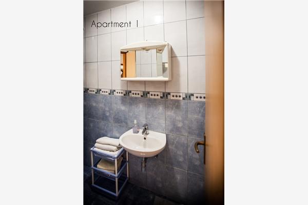 Apartment A1, for 3 persons