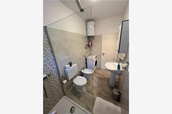 Apartment A1, for 8 persons