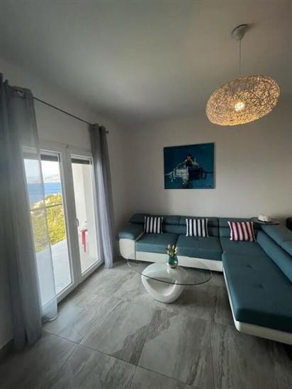 Apartment A1, for 8 persons