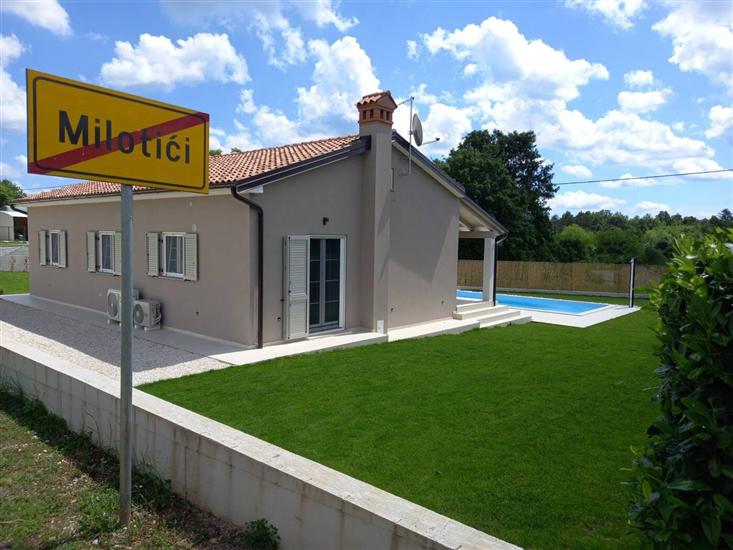 House Holiday house Milotici