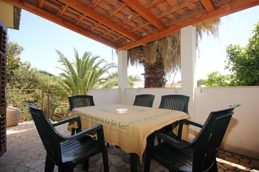 Apartman A2, na 5 osebe