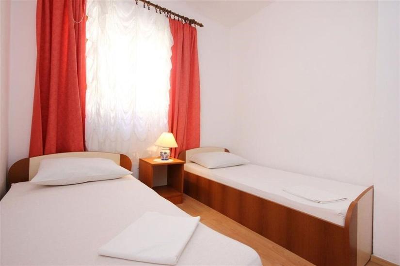 Apartman A2, na 5 osebe