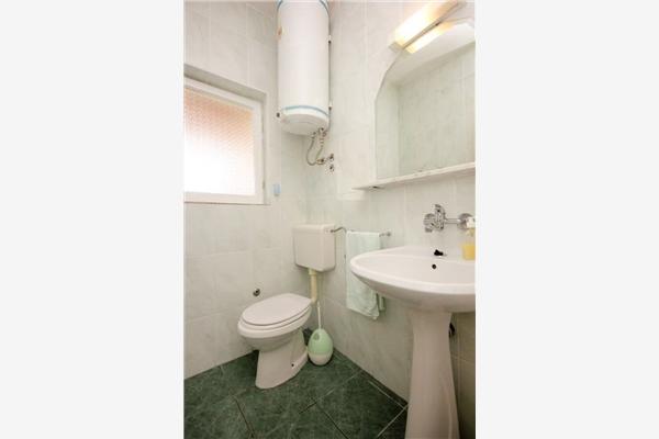 Apartman A2, na 5 osebe