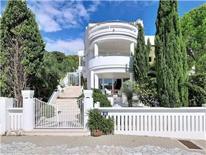 Accommodation with pool Kvarners islands,BookonlyFrom 197 €