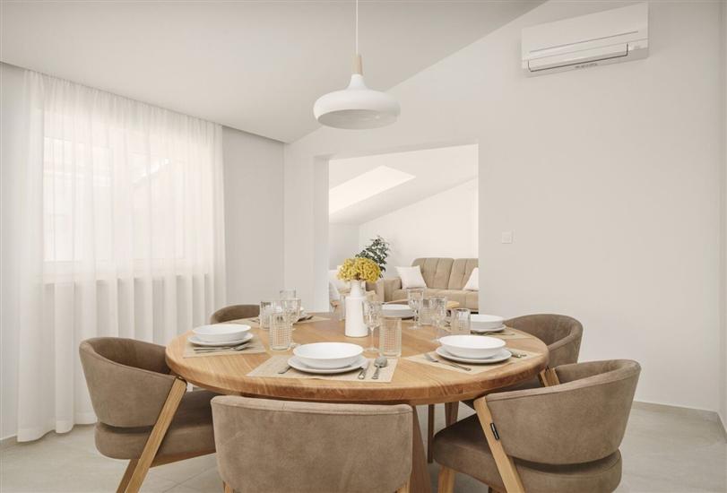 Apartment A3, for 6 persons