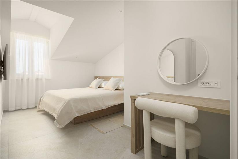 Apartment A3, for 6 persons