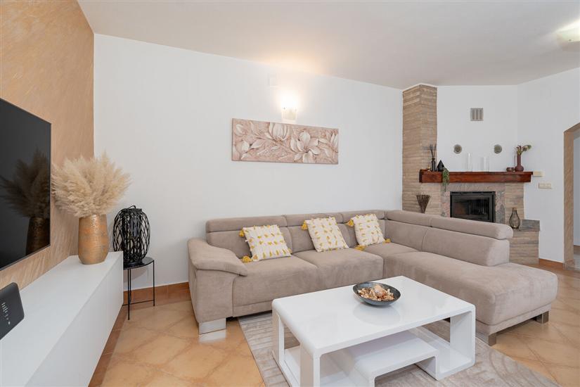 Dom K1, pre 12 osoby