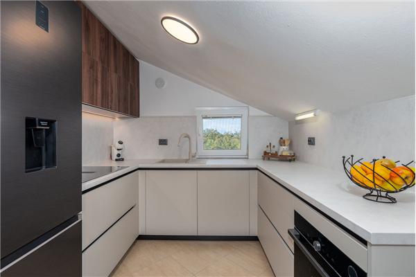 Dom K1, pre 12 osoby