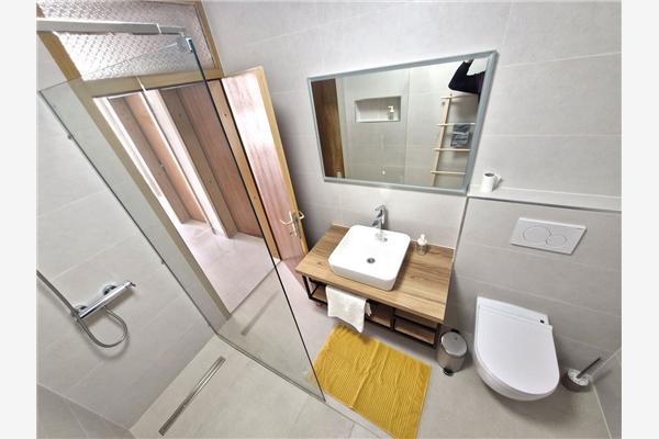 Apartment A1, for 6 persons