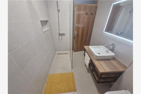 Apartment A1, for 6 persons