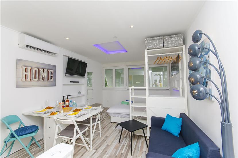 Apartment A1, for 3 persons