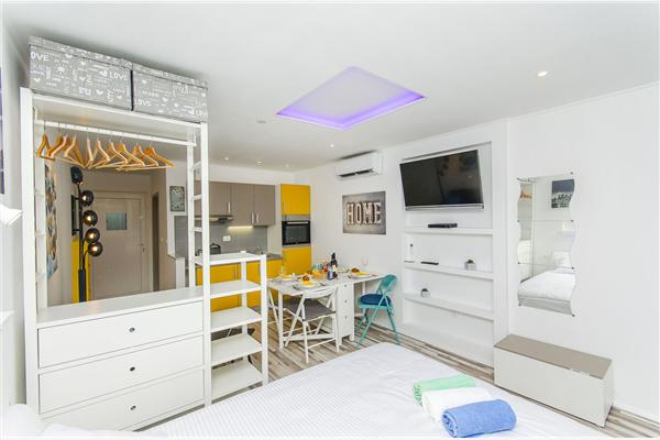 Apartment A1, for 3 persons