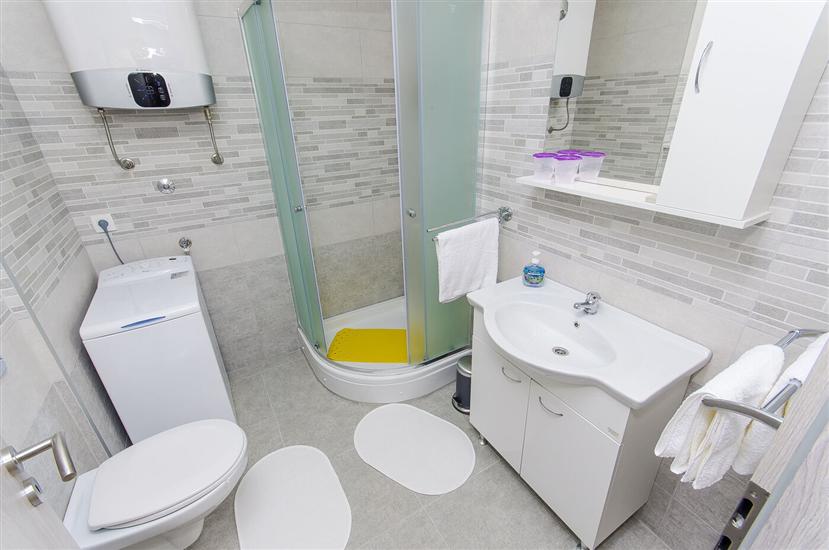 Apartment A1, for 3 persons