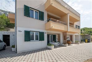 Apartment - Dugi Rat