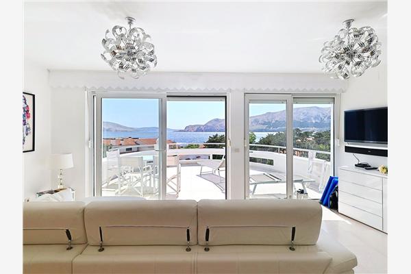 Apartment A6, for 6 persons