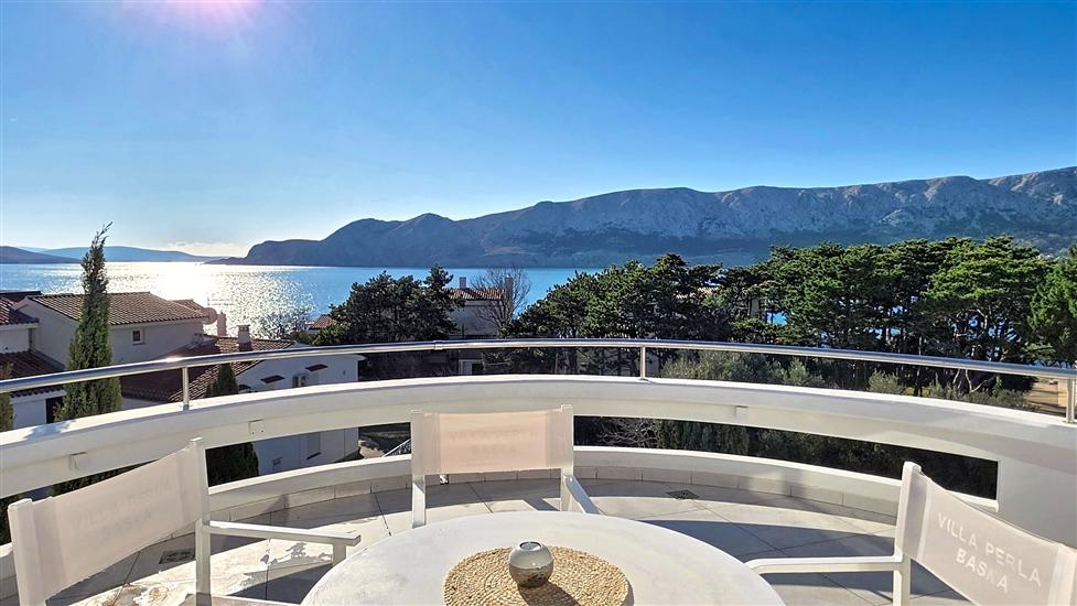 Apartment A6, for 6 persons