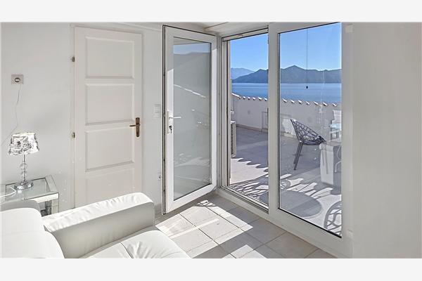 Apartment A6, for 6 persons