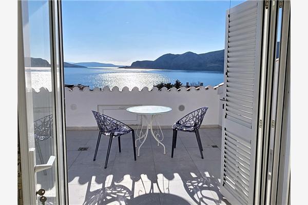 Apartment A6, for 6 persons