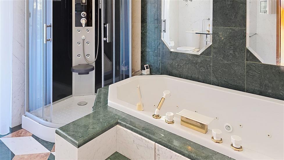 Apartment A6, for 6 persons