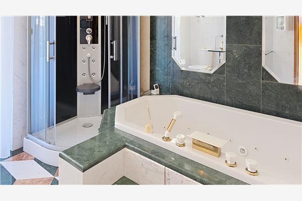 Apartment A6, for 6 persons