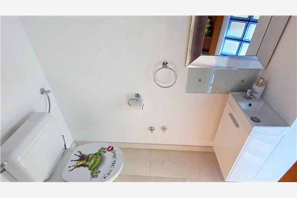 Apartment A6, for 6 persons