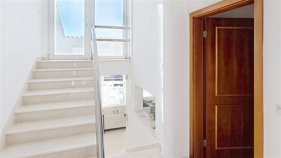 Apartment A6, for 6 persons