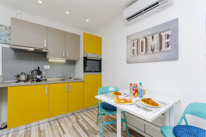 Apartment A1, for 3 persons