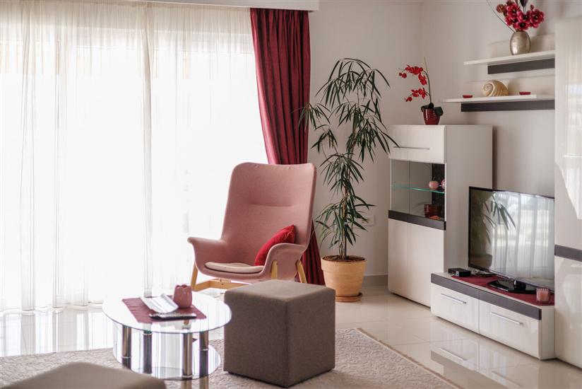 Apartment A4, for 6 persons