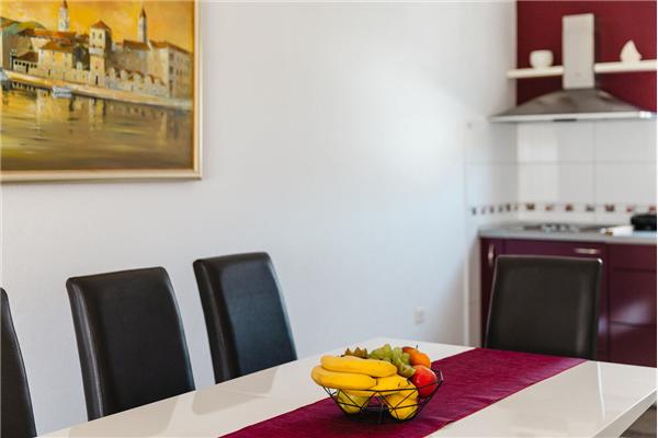 Apartment A4, for 6 persons