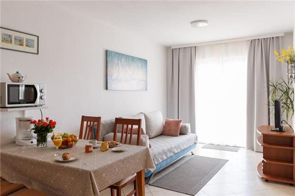 Apartment A2, for 4 persons