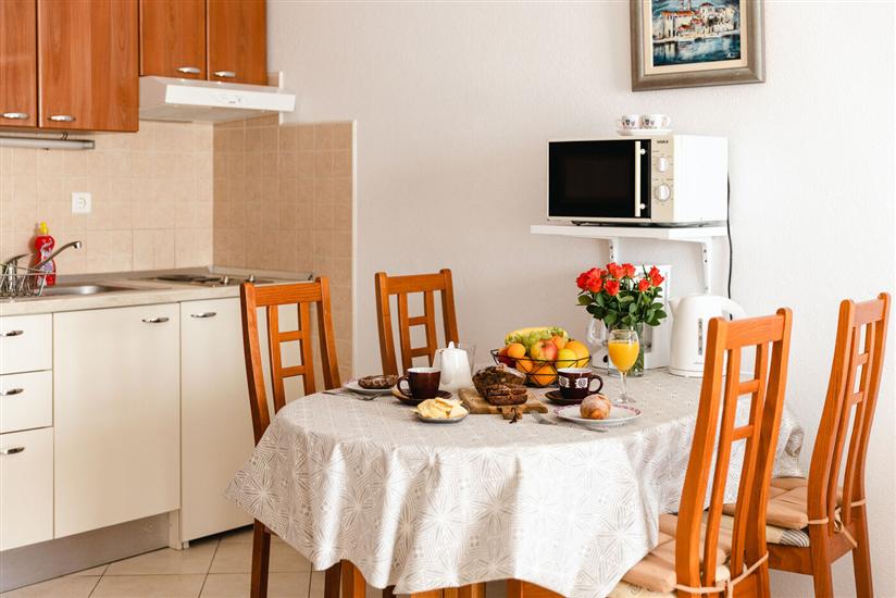 Apartment A1, for 4 persons