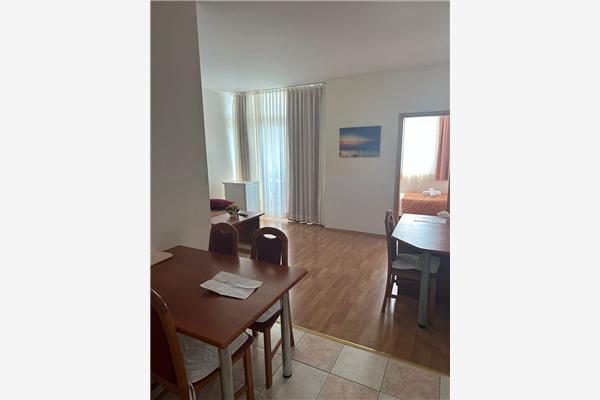 Apartment A8, for 4 persons