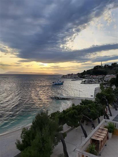 Apartments Riva Beachfront No.1