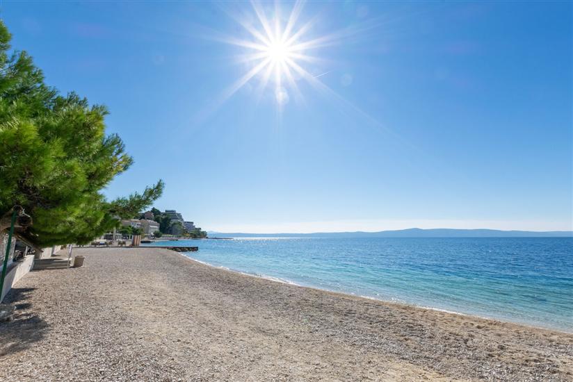 Apartments Riva Beachfront No.1