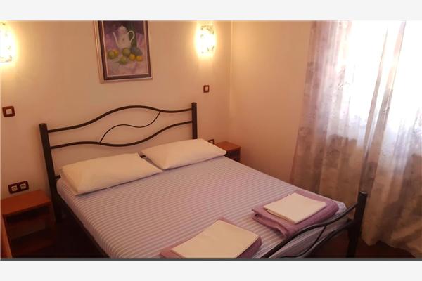 Apartment A1, for 3 persons