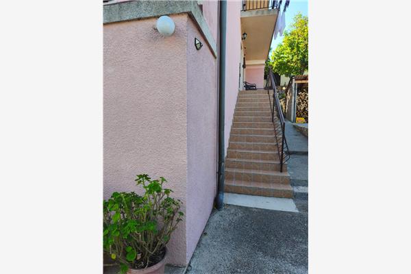 Apartment A1, for 7 persons