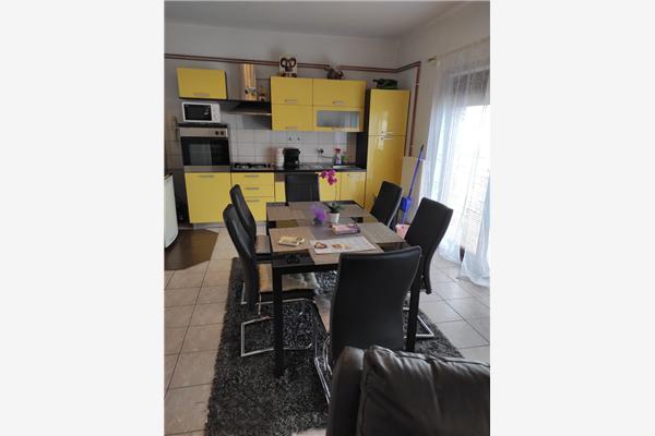 Apartment A2, for 4 persons