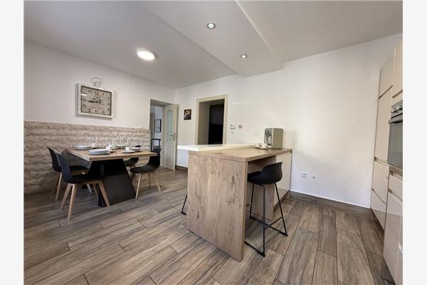 Apartment A1, for 6 persons